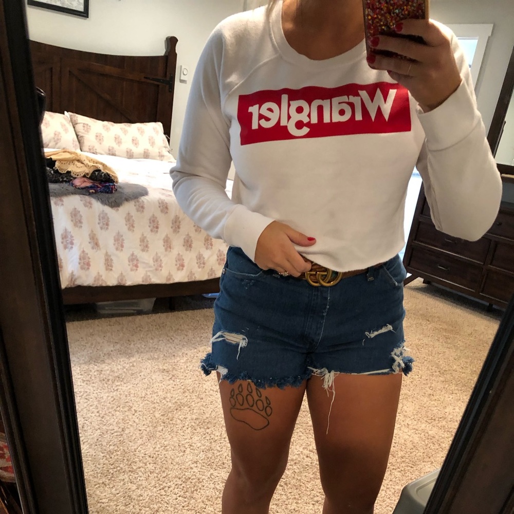 Wrangler stained cropped sweatshirt